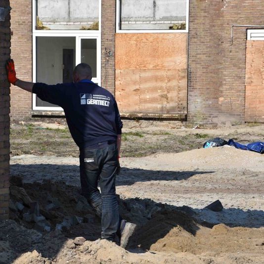 Afbraakwoningen Eenhoorn Kay Sleking