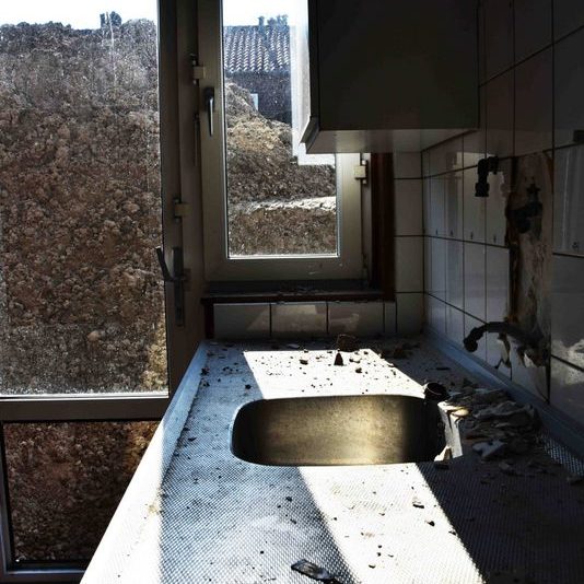 Afbraakwoningen Eenhoorn Kay Sleking