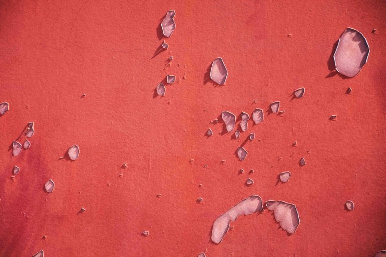 Rode muur horizontaal Kay Sleking